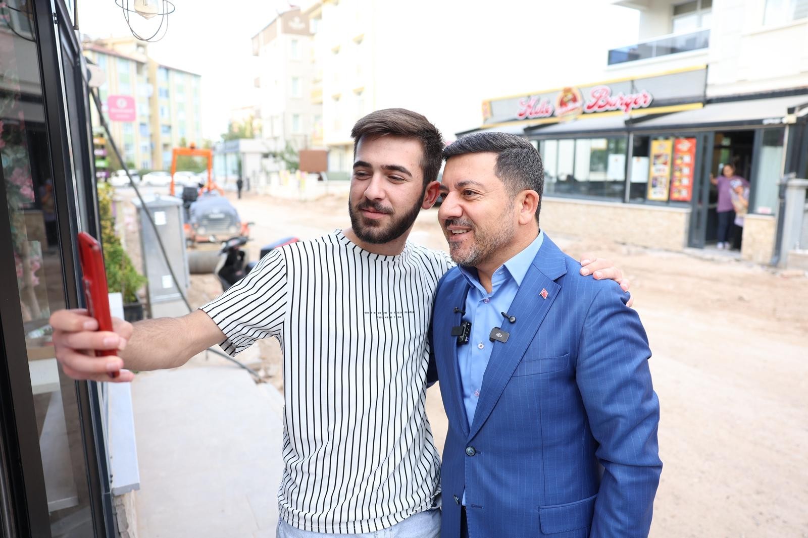 2000 Evler Mahallesi Kafeler Bölgesi’nde Hummalı Çalışma Başladı