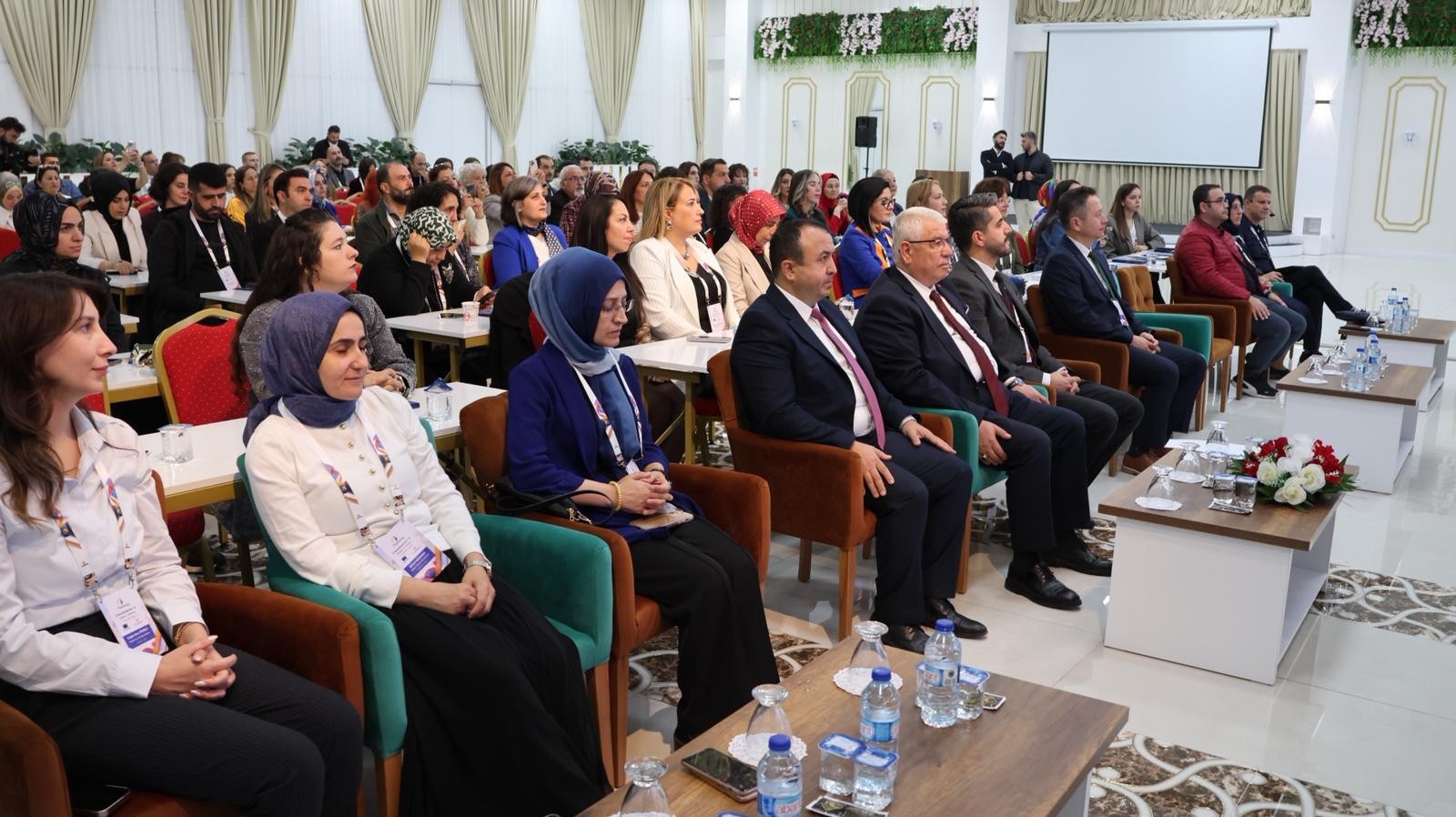 "eTwinning İl Koordinatörleri ve Ekipler Çalıştayı" Nevşehir'de Başladı