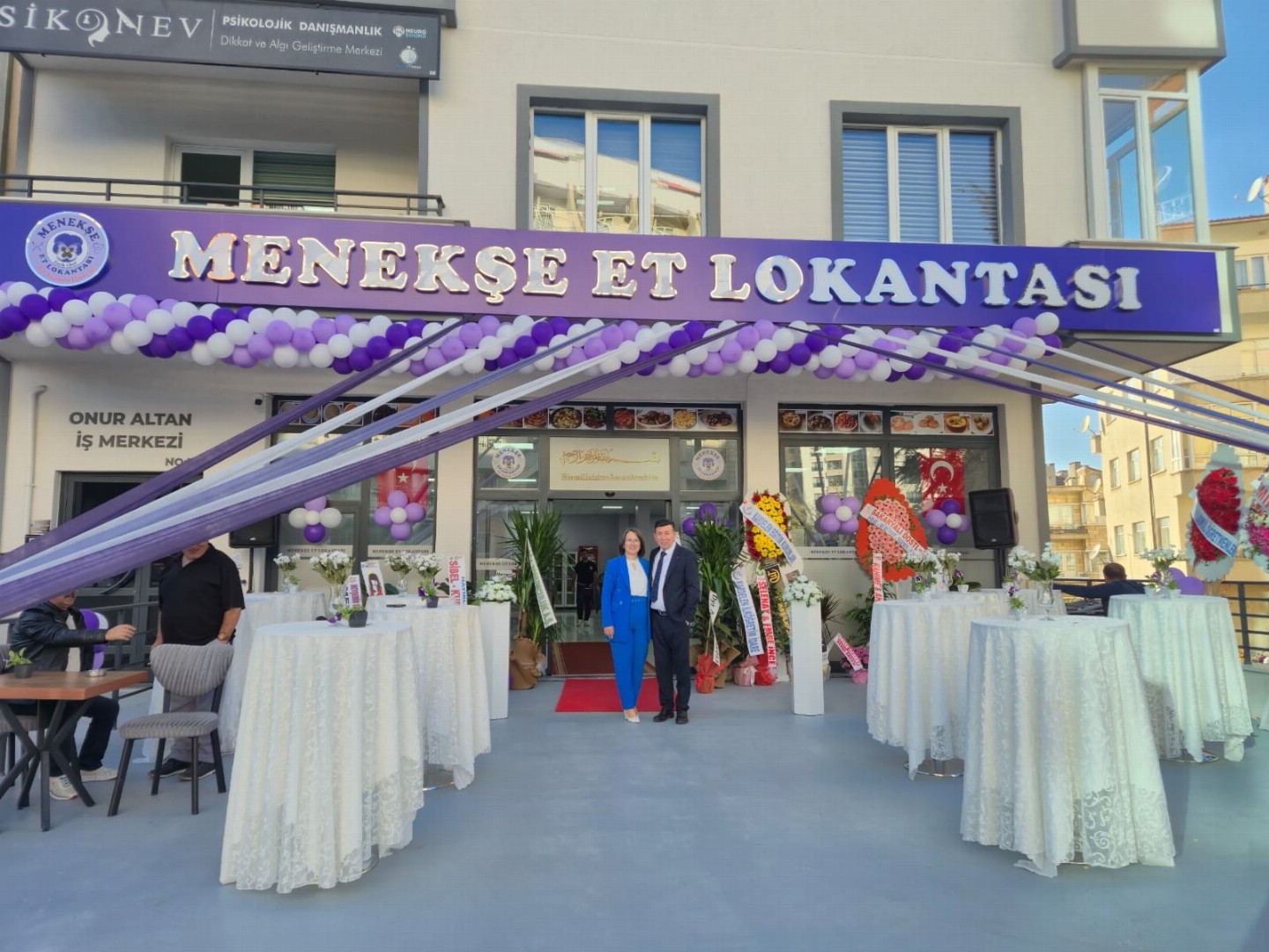 Menekşe Et Lokantası Büyük Bir İlgi ve Dualarla Açıldı!
