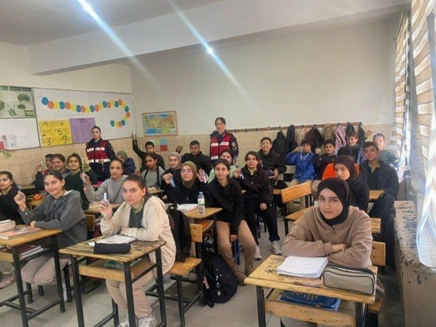 Nevşehir İl Jandarma Komutanlığından Öğrencilere Kişisel Güvenlik Eğitimi