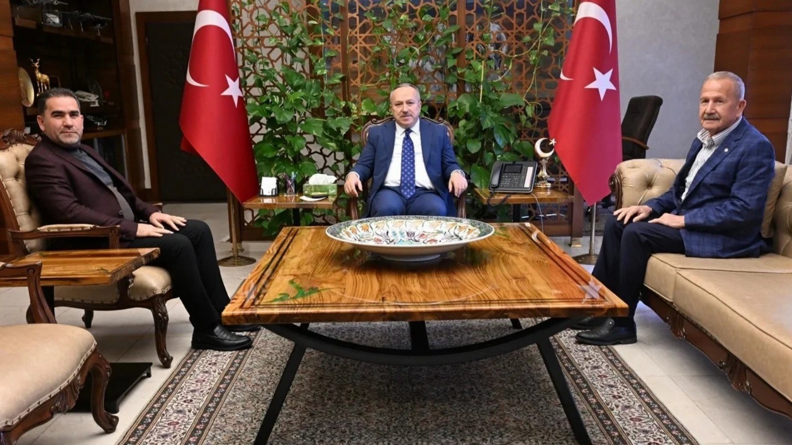       NEVŞEHİR TİCARET BORSASI BASIN BİLDİRİSİ  Başkan Salaş’tan Vali Ali Fidan’a Kutlama ve Teşekkür Mesajı