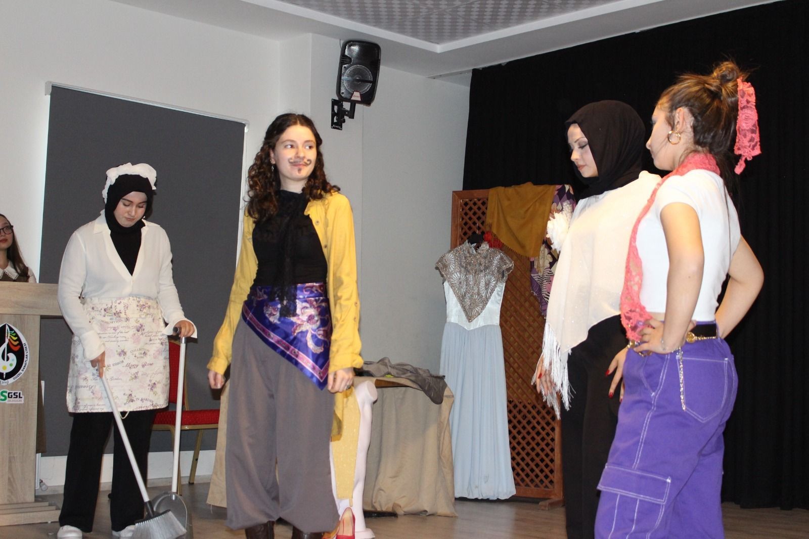 Nevşehir Güzel Sanatlar Lisesi Öğrencilerinden Sahneye Taşınan Sanat Şöleni