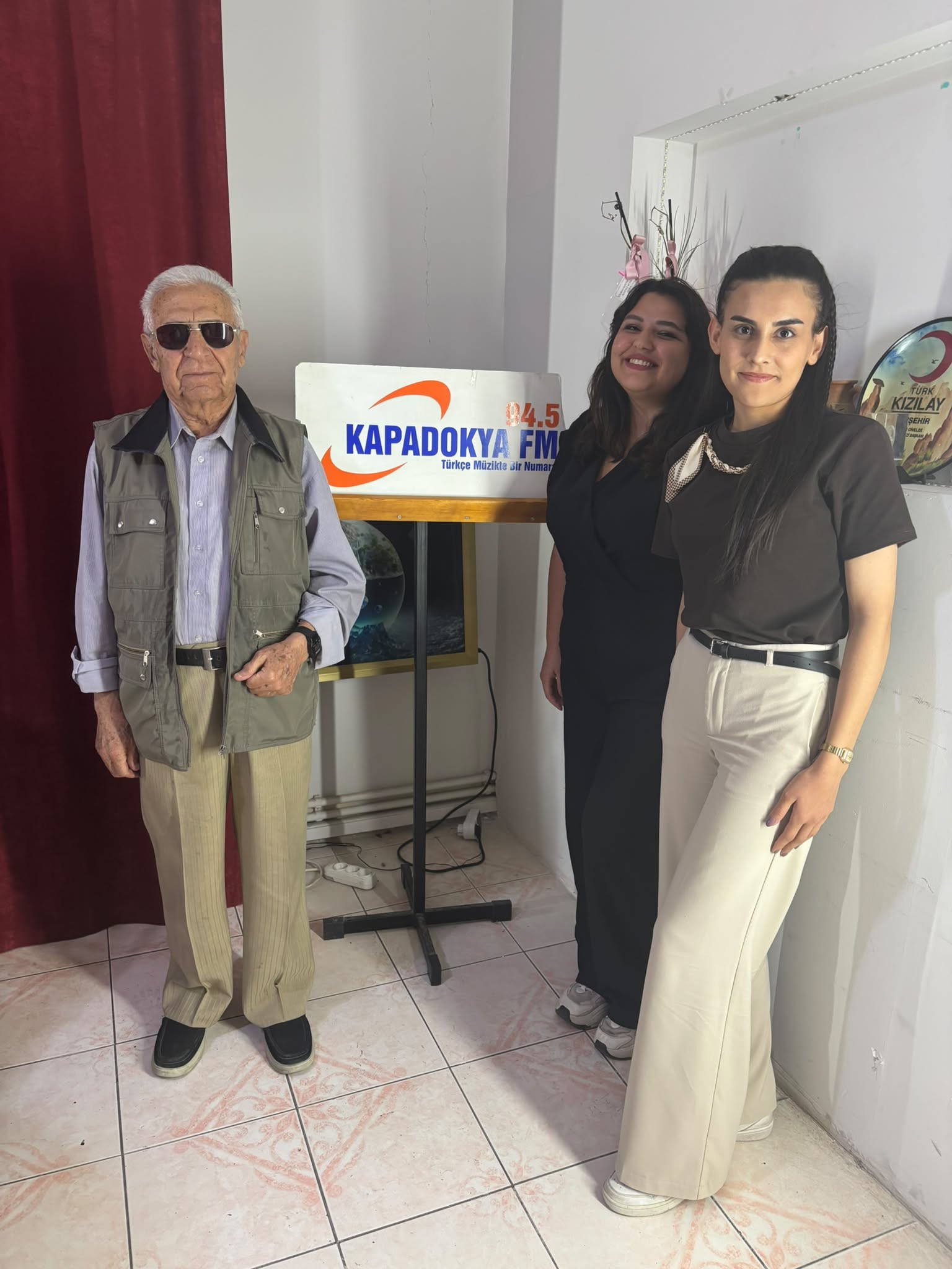 NEVŞEHİR YEŞİLAY YDAM'DA ELİF ÇAYLI'DAN CANLI YAYINLA HİZMET BİLGİLERİ