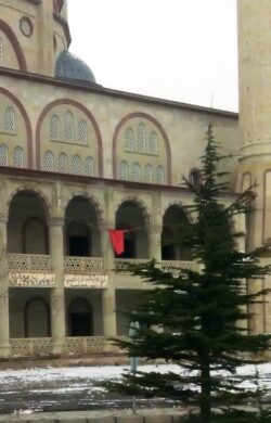 Hüznün adresi Külliye camii