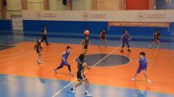 Basketbol turnuvası başladı