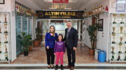 ALTINYILDIZ’DA ÖĞRETMENLER GÜNÜNDE ÇİFTE 1.LİK