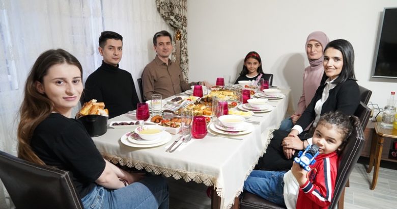  Maraşlı Şehit ailesinin iftar konuğu oldu