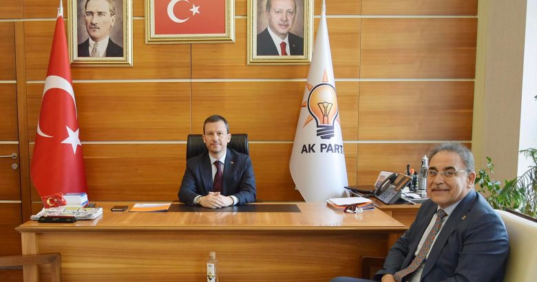  Menekşe AK Parti genel merkezinde ziyaretlerde bulundu