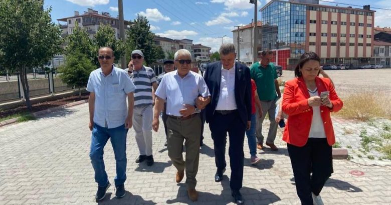  CHP heyeti Gülşehirlilerin sorunlarını dinledi