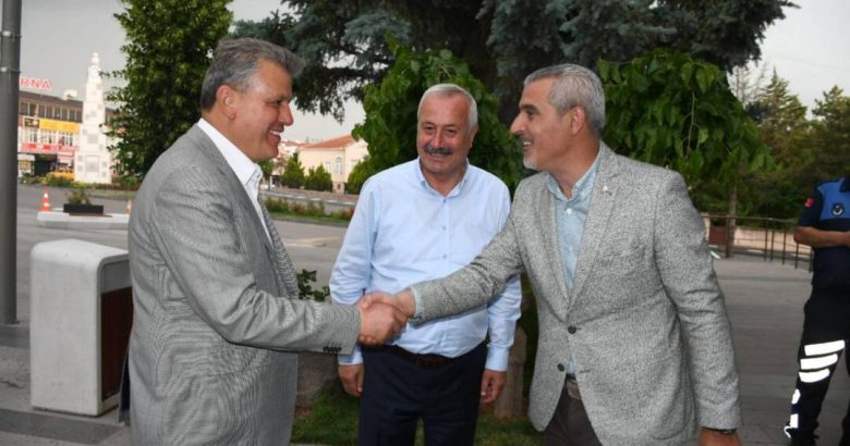  CHP’li Vekillerden Başkan Altıok’a ziyaret