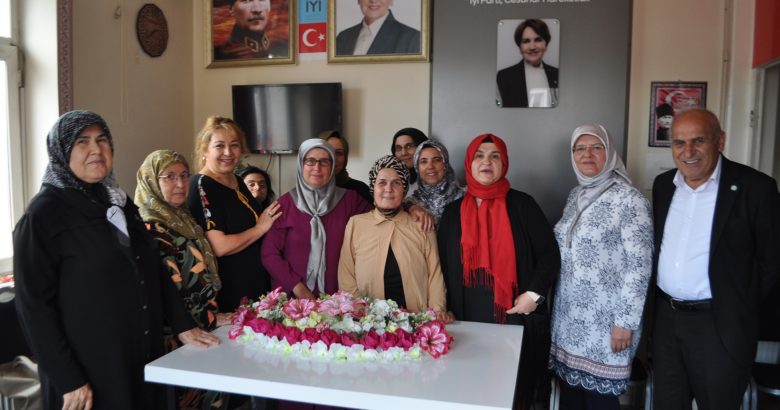  İYİ Partili kadınlar seçime hazırlanıyor