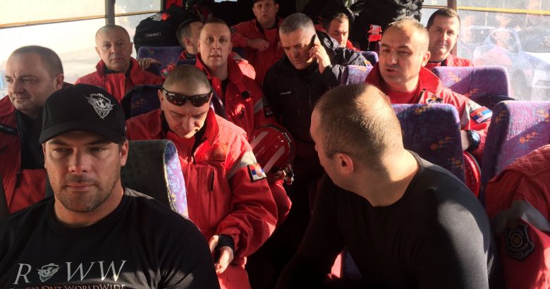  Kavak belediyesi otobüsü Sırbistan arama kurtarma ekibine tahsis edildi